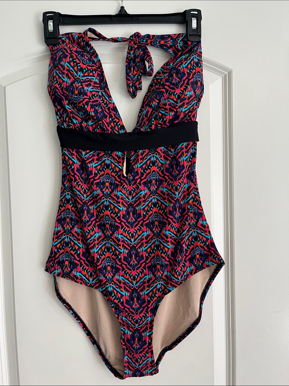 Tart Swimsuit Size Large NWOT